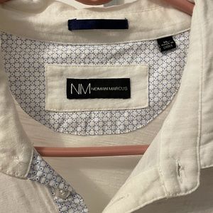 Neiman Marcus men’s white cotton polo